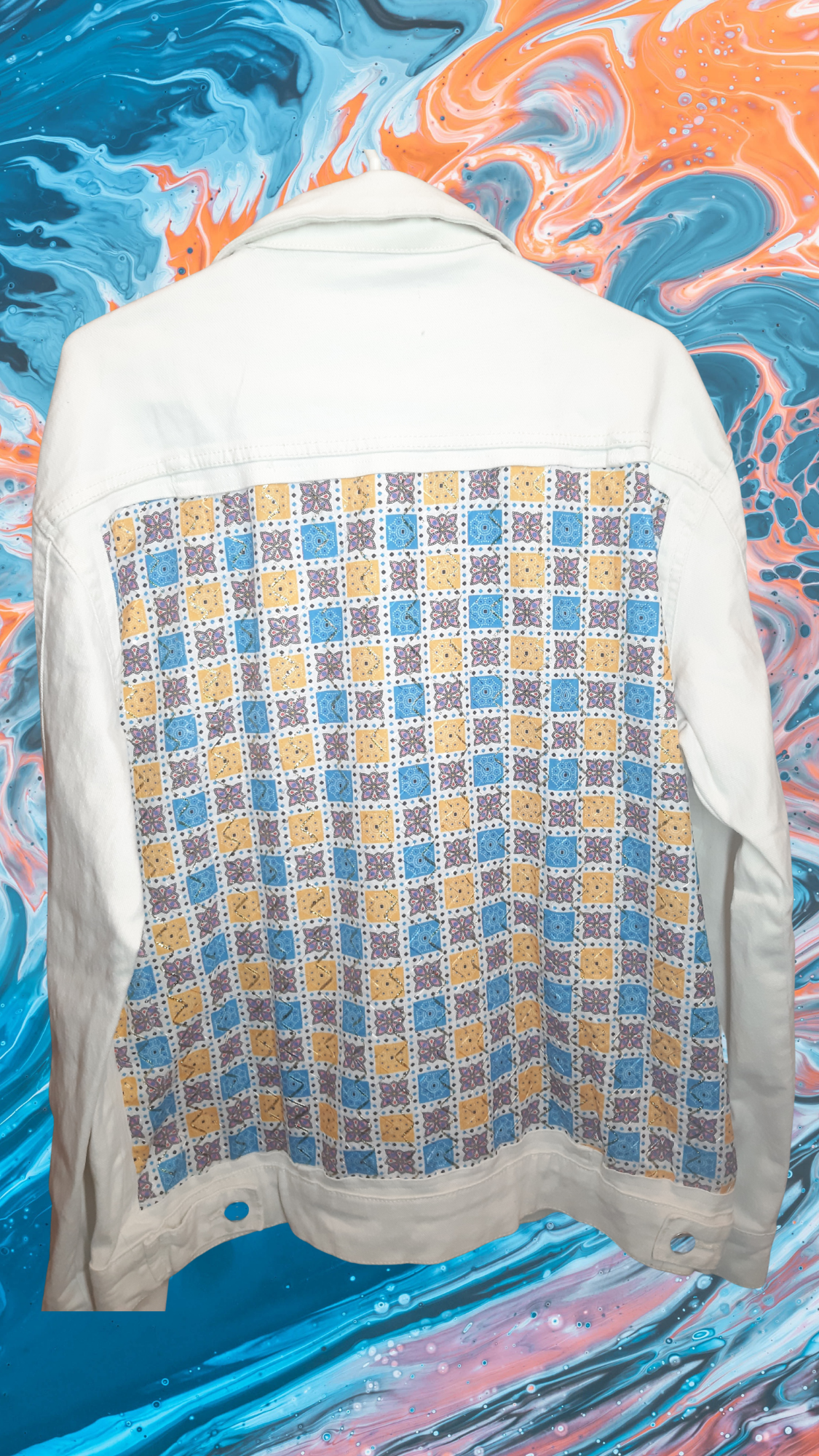 Urban Canvas – White Denim Jacket with Colorful Back Print