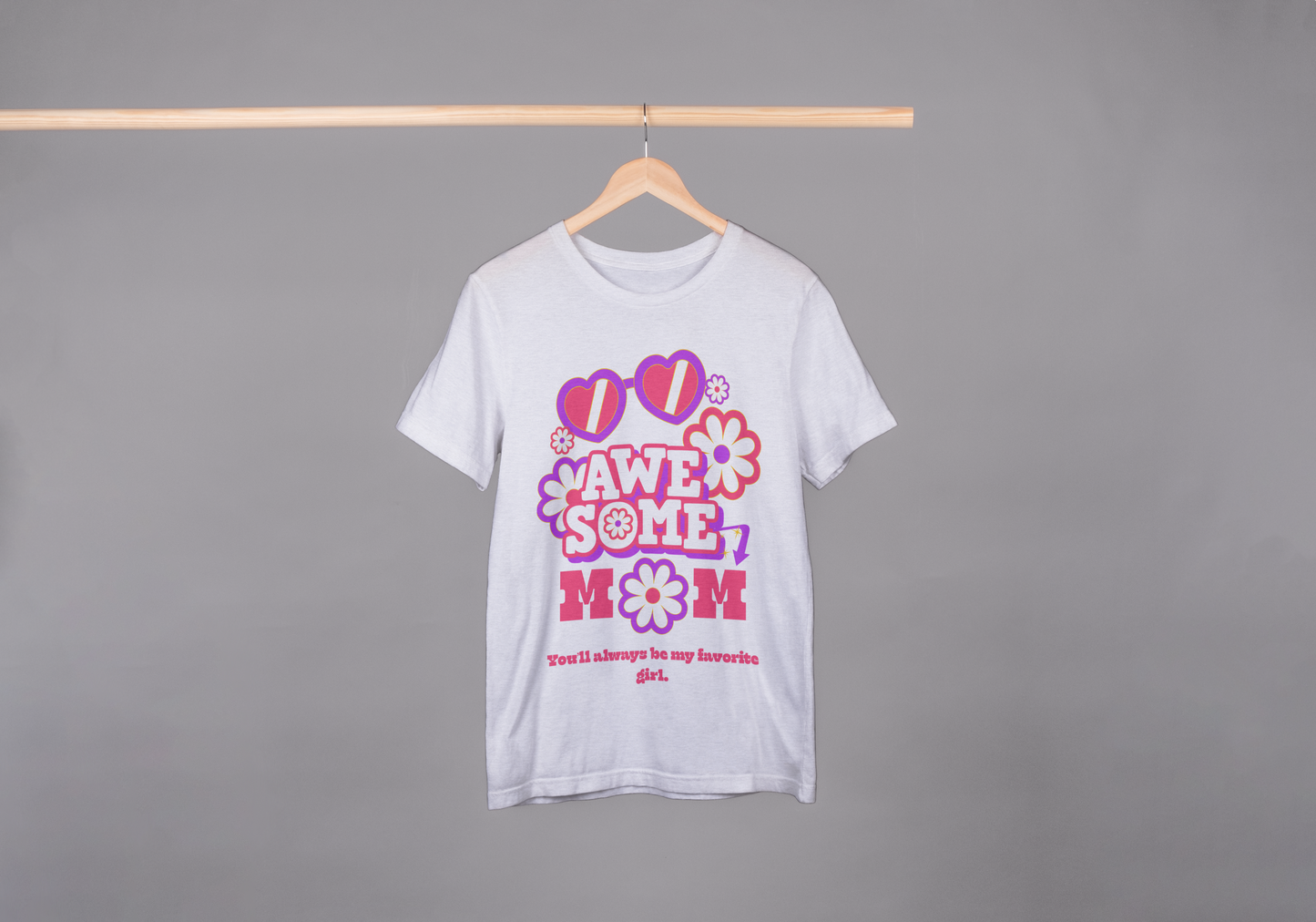 AWESOME MOM | Retro Floral Oversized Unisex Tee – Mother's Day Limited Edition by ASTER