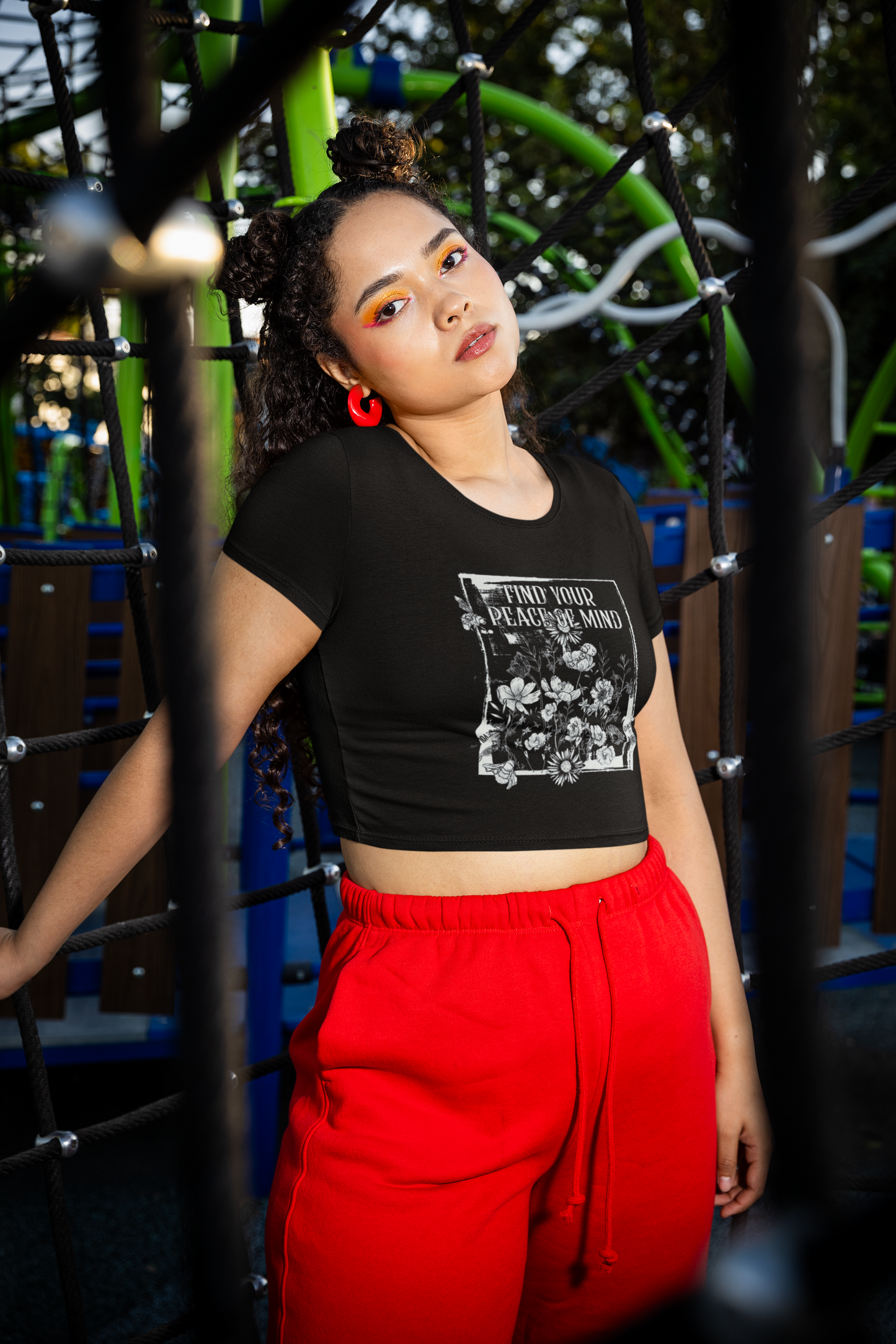 “Peace of Mind” Premium Graphic Crop Tee – ASTER Women’s Edit