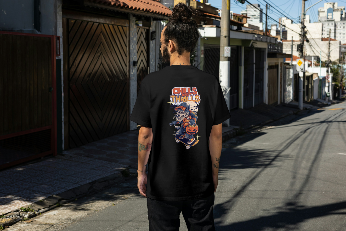 Chills and Thrills - Werewolf Skate Oversized T-shirt