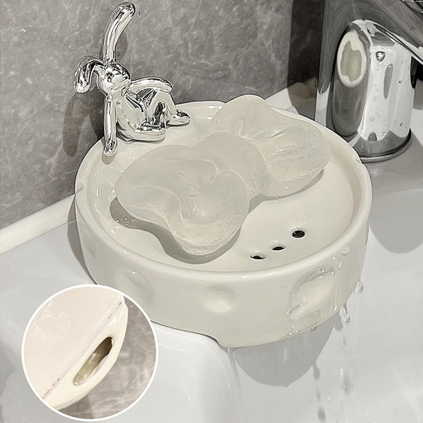 Soap Dish with Drainage Rabbit Decor Soap Saver for Shower Bath 1 Soap Dish