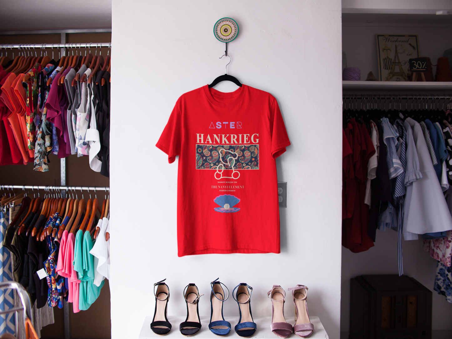 Red Oversized Graphic T-Shirt – HANKRIEG Print by ASTER STORE