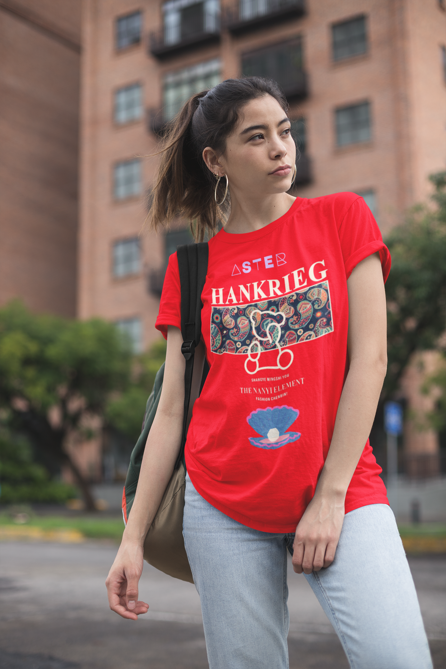 Red Oversized Graphic T-Shirt – HANKRIEG Print by ASTER STORE