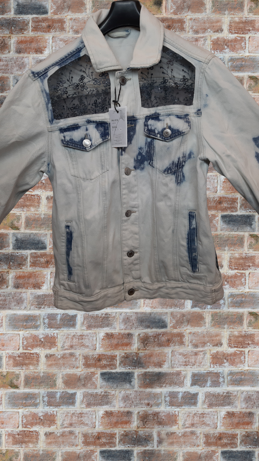 💙🤍Ocean Mist – White & Blue Patch Denim Jacket with Artistic Panel Detailing