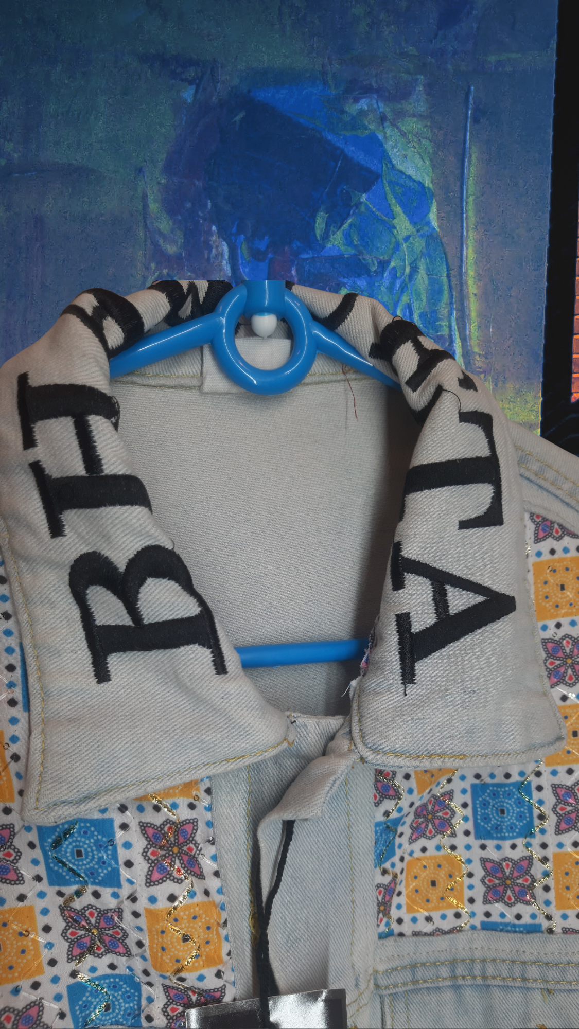 Urban Canvas – Light Blue Denim Jacket with Colorful Back Print