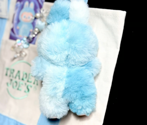 Labubu “Big Into Energy” Blind Box – Limited Edition Designer Collectible