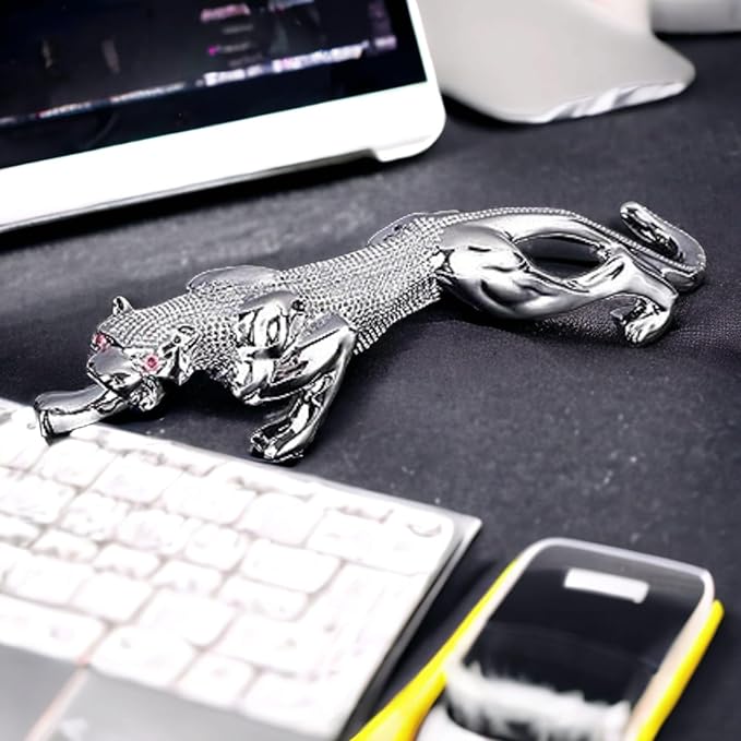 Modern Jaguar, Golden Panther Jaguar, Luxury Showpiece Animal Figurines Decorative Item for Home Dcor Living Room Bedroom Table Top Car Dashboard Decoration ( 18 cm x 4.5 cm)