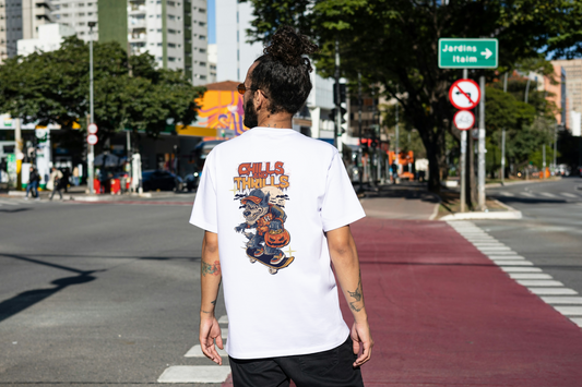 Chills and Thrills - Werewolf Skate Oversized T-shirt